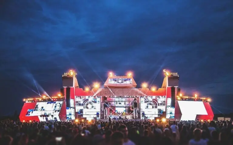 Geschichte — Let It Roll 2015